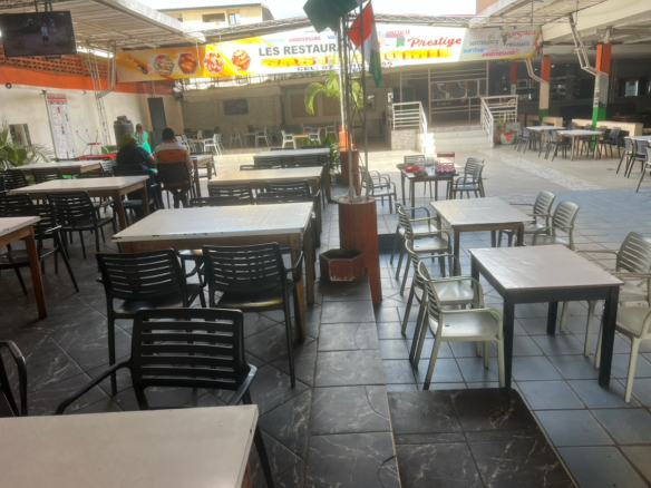 Espace événementiel espace prestige Yopougon toit rouge cinéma boissy