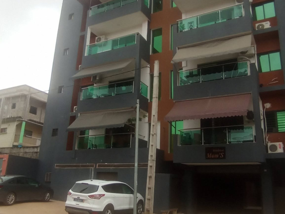 Magnifique appartement de 3 pièces fonctionnel situé au complexe, derri